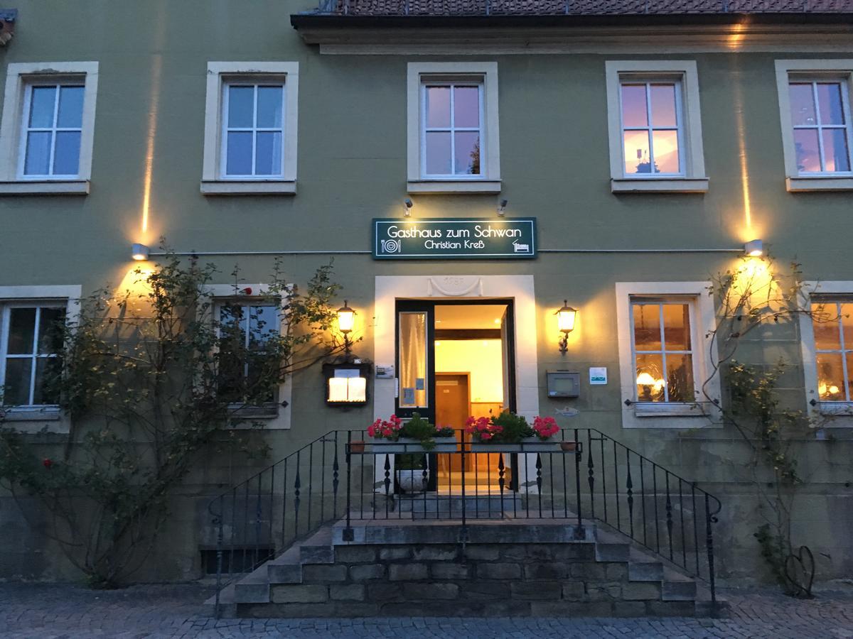 Gasthaus Zum Schwan Castell Exterior photo